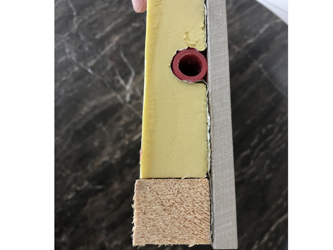 預(yù)置溝槽鋁板地暖模塊